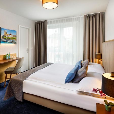 Hotel Tivoli Schlieren Εξωτερικό φωτογραφία