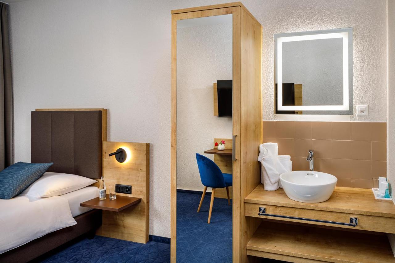 Hotel Tivoli Schlieren Εξωτερικό φωτογραφία